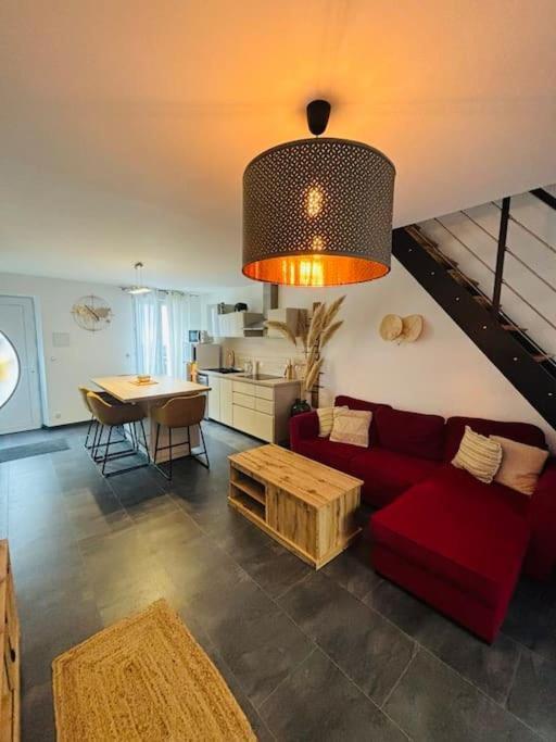 Appartement En Petite Camargue Saint-Laurent-dʼAigouze Exterior foto